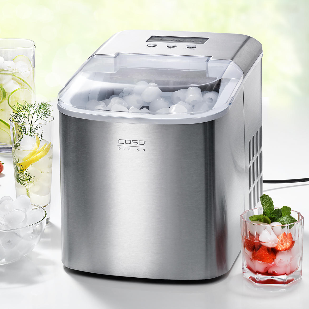 Caso Icechef Pro Ice Cube Maker, 120W, Large Water Tank 2.2 Liter, Rapid Ice Cube creation within 6-13 minutes, 500g Ice Cubes. Caso Design Product