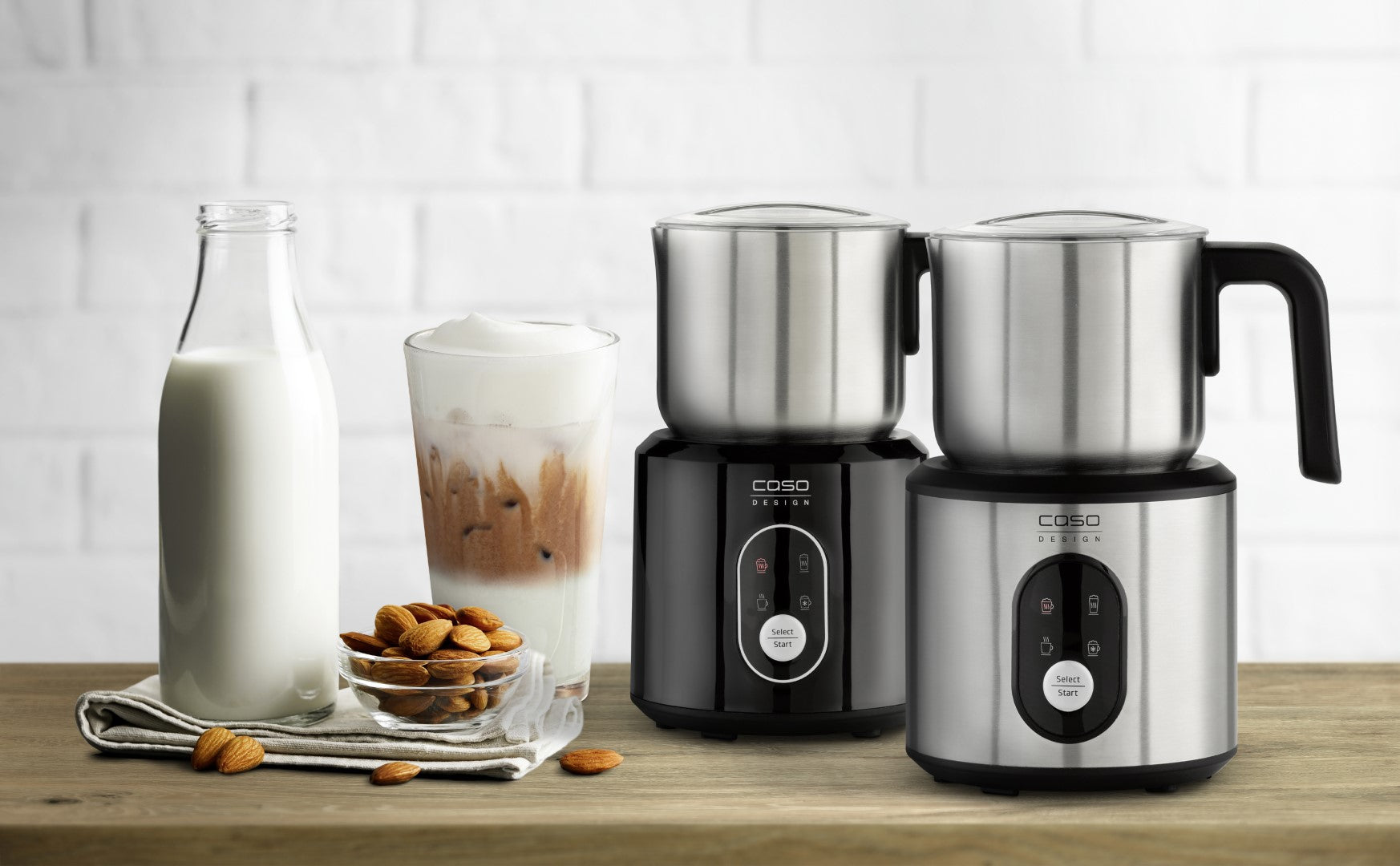 Caso Crema & Choco Inox Milk Frother With S.S Container, easy to clean, Automatic switch-off or manual stop, High-quality stainless steel housing with heat-insulating handle. Caso Design Product