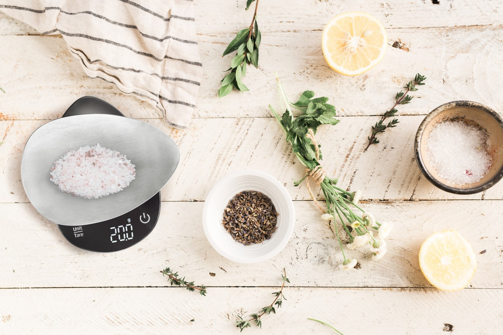 Caso Finocompact Kitchen Scale, Highly precise weighing scales for spices, tea, coffee, medicine, Stainless Steel. Caso Design Product