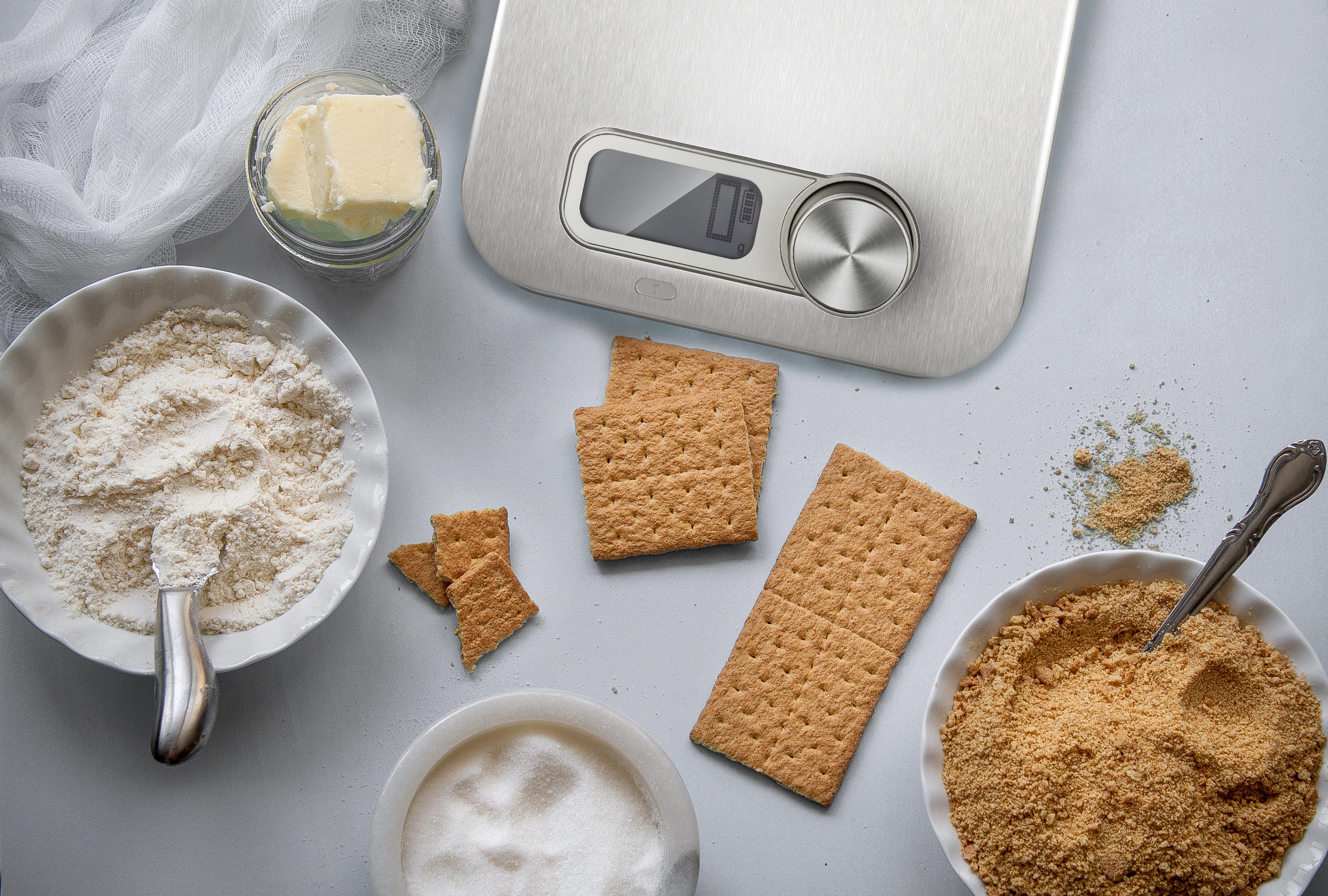Caso Manual Energy Kitchen Scale, Brushed Stainless Steel, Digital Display. Caso Design Product