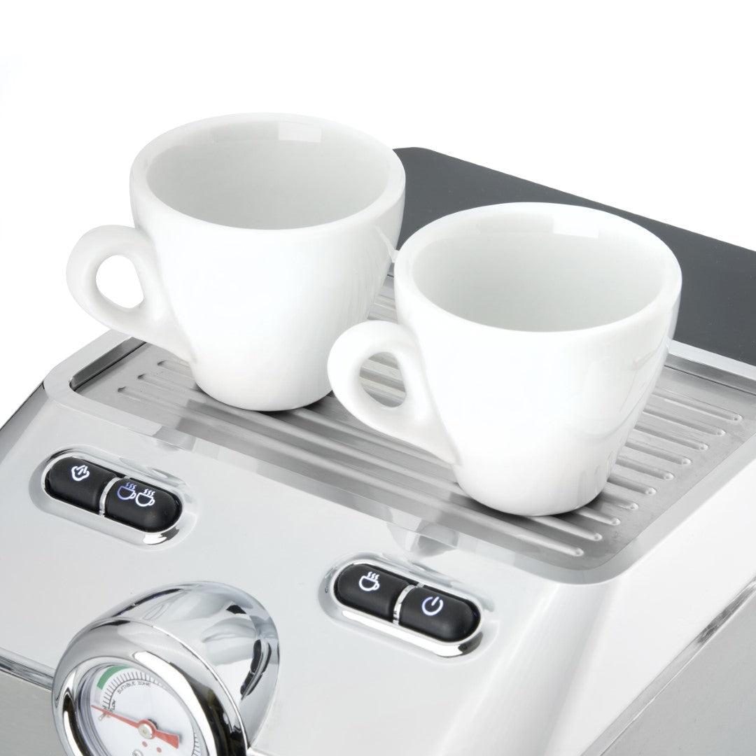 Caso Espresso Machine 19 Bar Ulka Pump, with milk frother, with cup heat plate, 1100W, 1.5 Liter. Caso Design Product