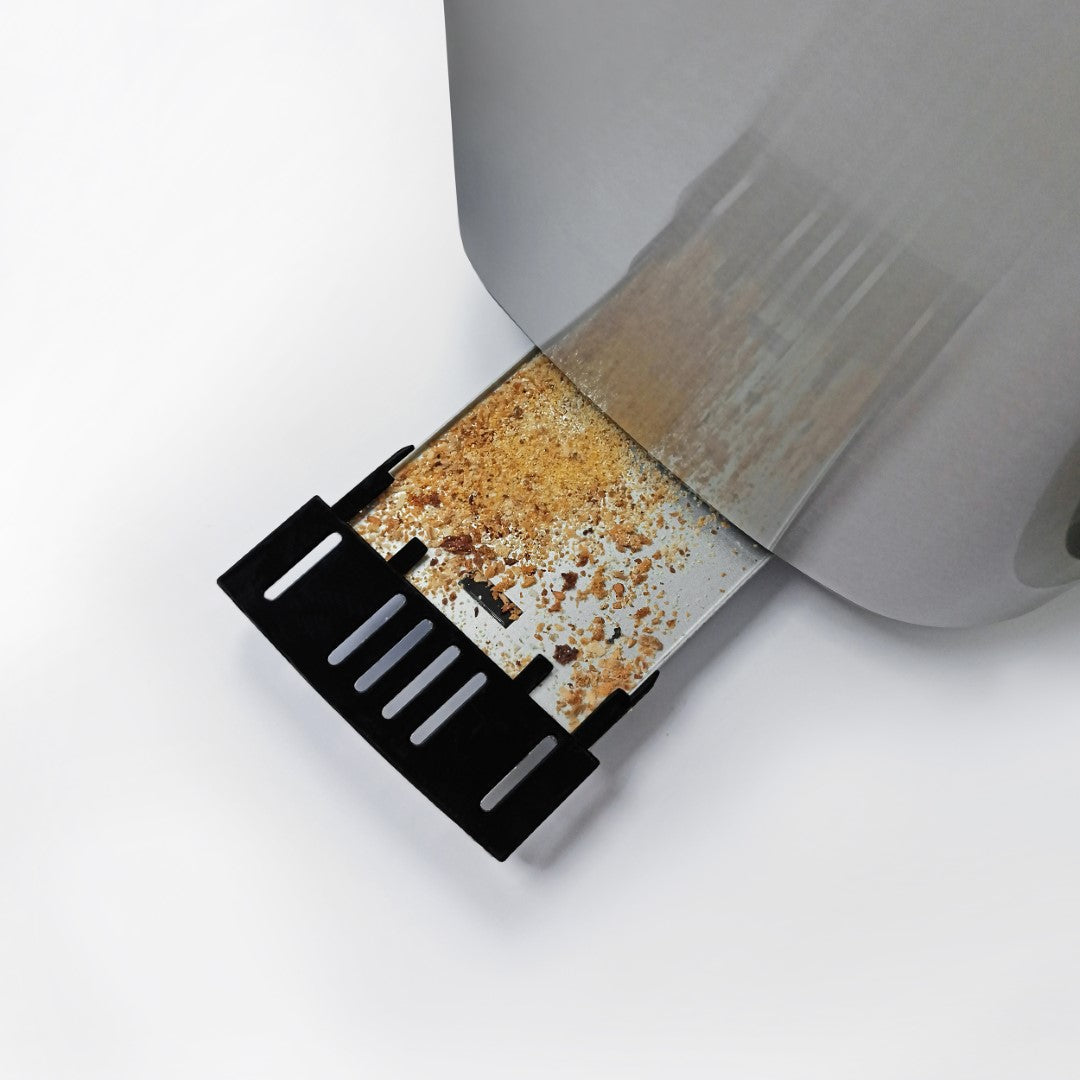 محمصة توستر مختارة من كاسو مزودة بشاشة رقمية، 2 شريحة، إعدادات مثالية لمستوى التحميص مع 7 مستويات، سهولة الاستخدام بفضل لوحة التحكم التي تعمل باللمس والمقبض الدوار  منتج تصميم كاسو ديزاين، الأردن