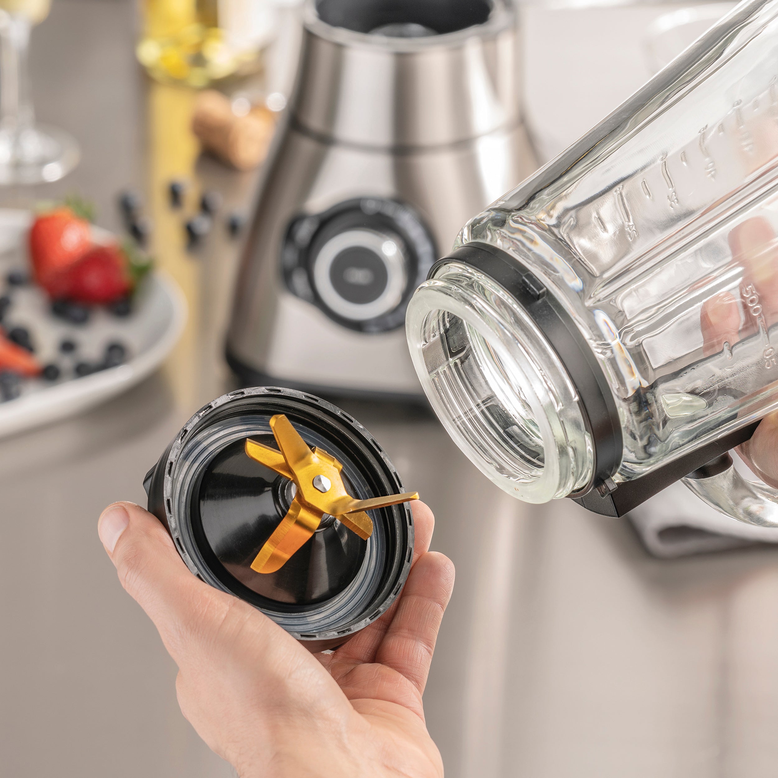 Caso Blender, 1800W, Large Mixing Container 1.75L Stainless Steel Housing. Caso Design Product