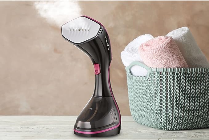 Black + Decker Portable Digital Handheld 1600W Garment Steamer