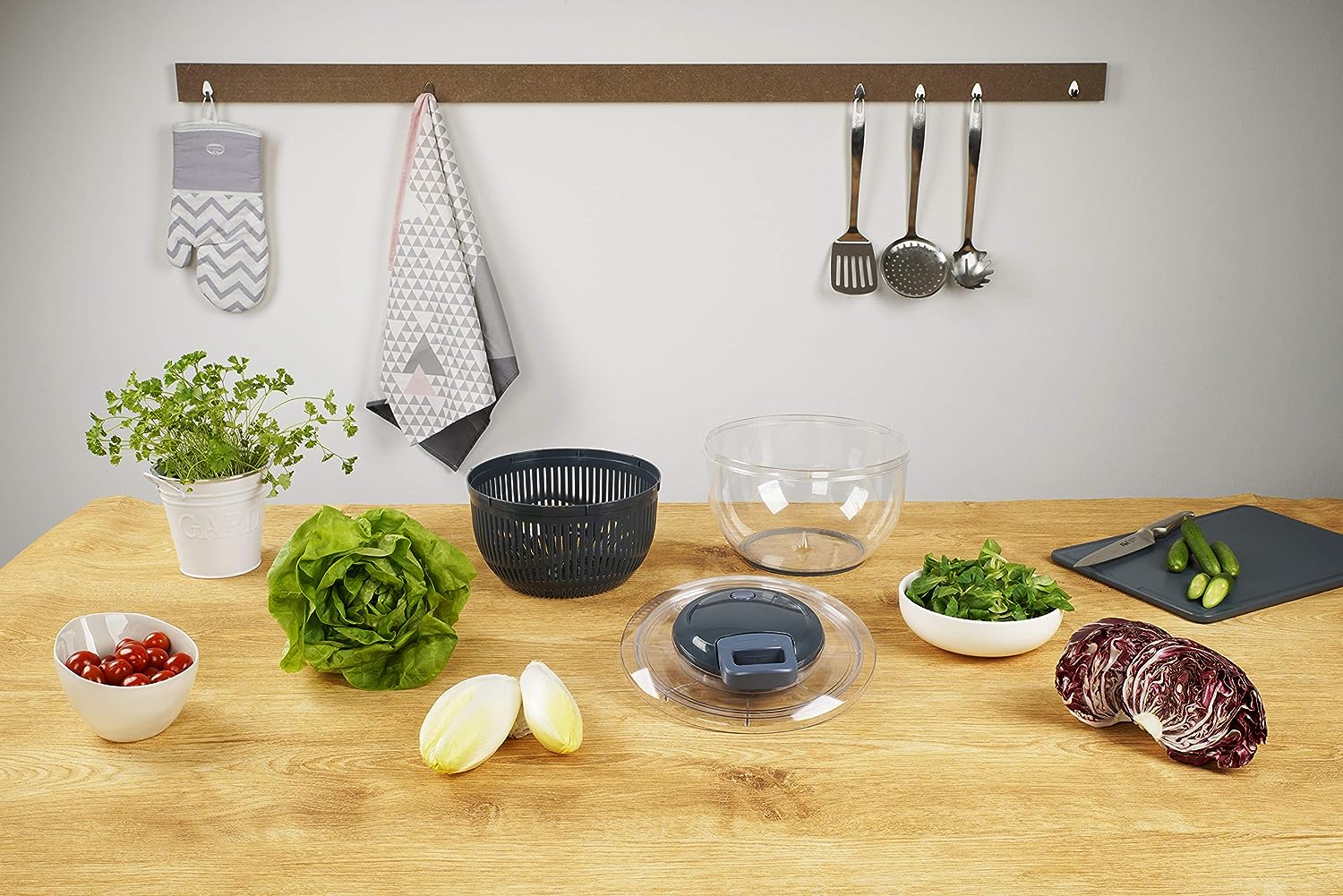 Fackelmann Salad Spinner Plastic, Ø245X170 mm, Blue/Grey