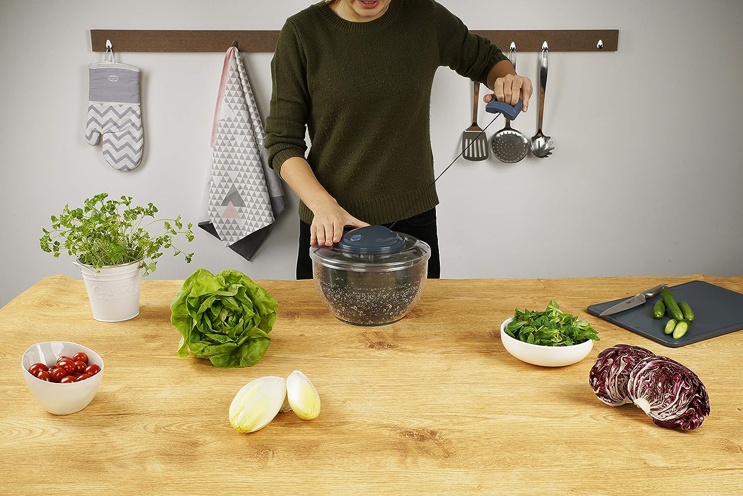 Fackelmann Salad Spinner Plastic, Ø245X170 mm, Blue/Grey