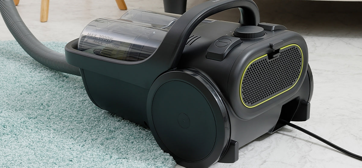Panasonic Vacuum Cleaner 2000W Bagless Canister