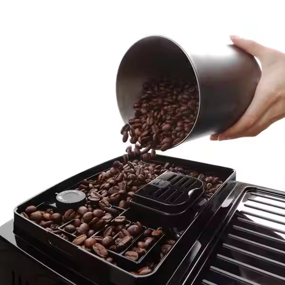 Delonghi Espresso Machine Magnifica Start 15-bar 1.8L capacity with Coffee Grinder Milk Tank Black