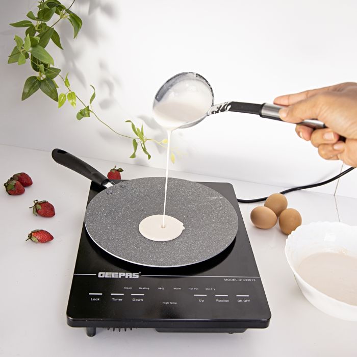 Geepas 2000W Digital Infrared Cooker, 8 Temperature Settings