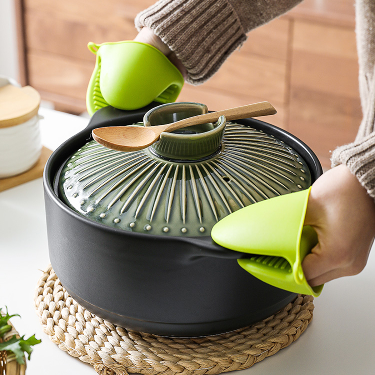D.Fire 2.5 L Ceramic Casserole