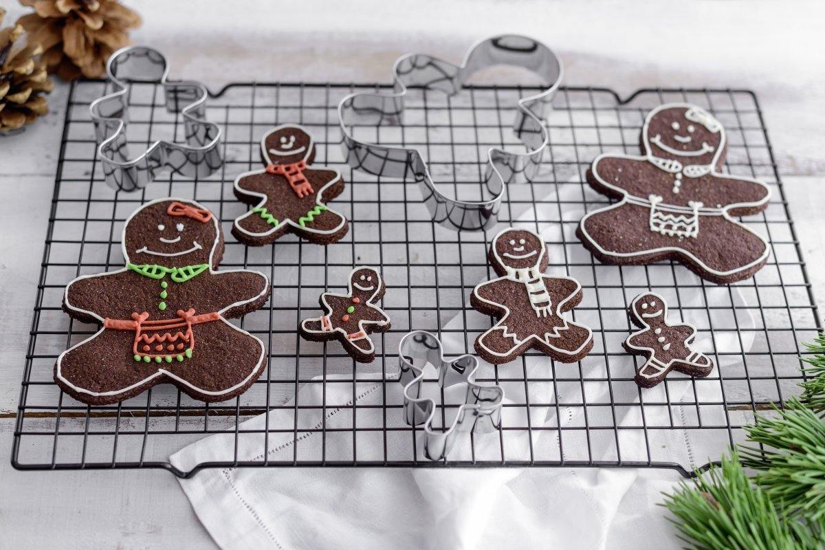 Dr. Oetker Gingerbread Man Cutter, 3Pcs - Whole and All