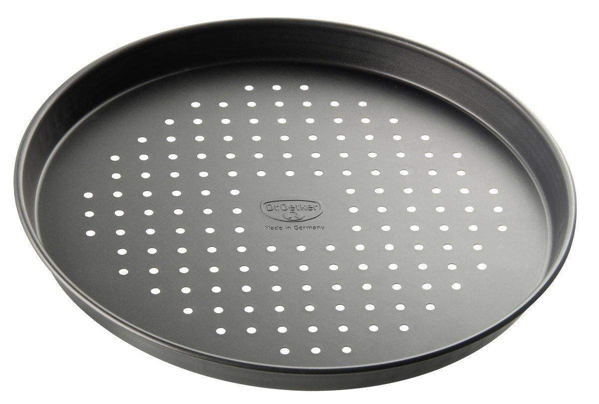 Dr. Oetker "Tradition" Perforated Pizza Pan - Whole and All