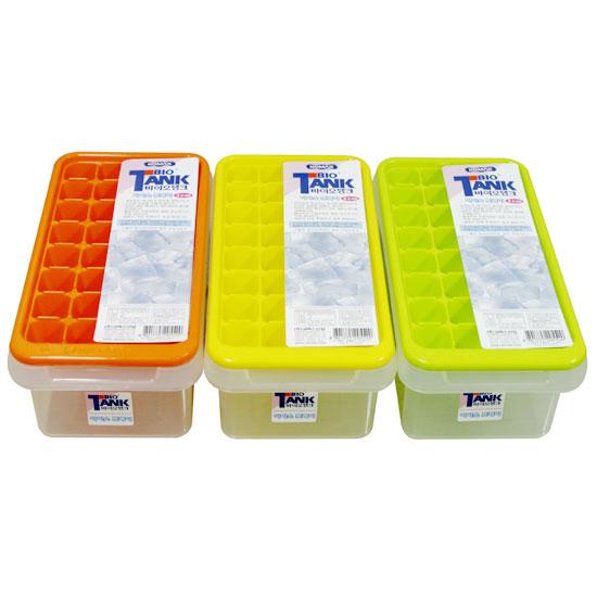 Komax Biotank Ice Cube Tray with Storage Container