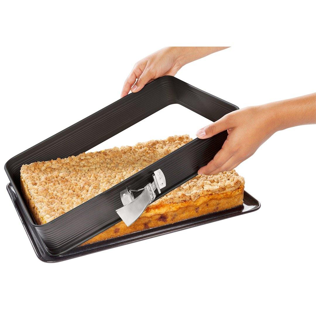 Zenker Rectancular "Deluxe" Springform, Black/Metallic, 42X29X7 cm - Whole and All