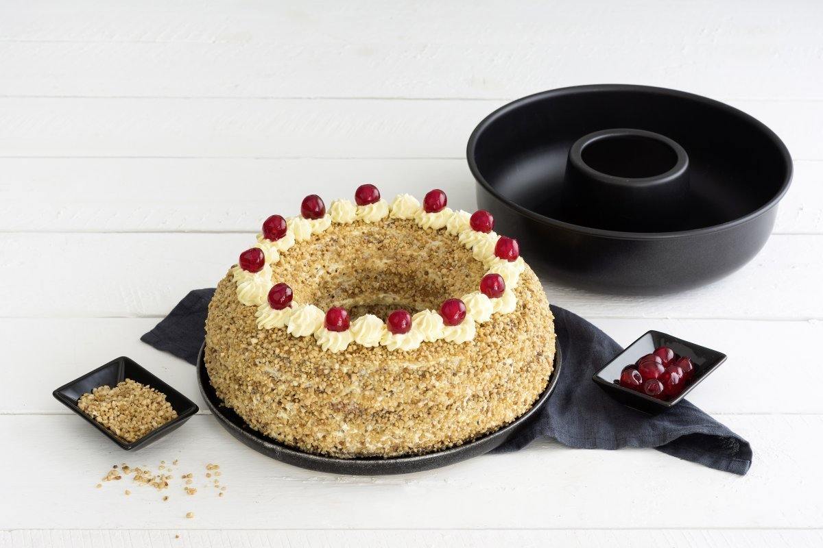 Zenker "Special Creative" Frankfurt Ring Cake Mould, Black, 28X8 cm - Whole and All