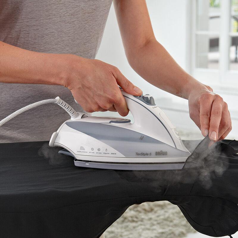 Braun Texstyle 5 Steam Iron, 2000W (Grey) - Whole and All