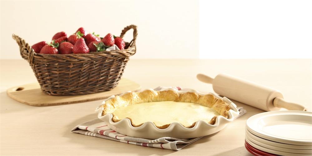 Emile Henry Ruffled Tart Dish - Whole and All
