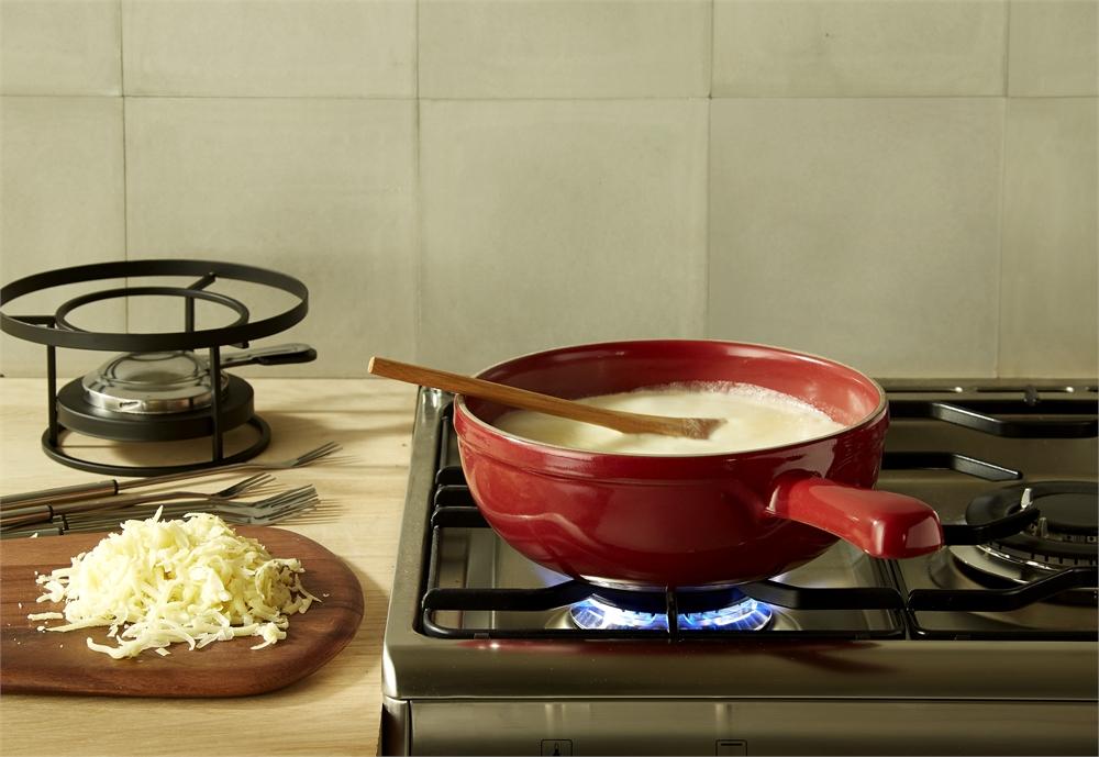 Emile Henry Fondue Set - Whole and All