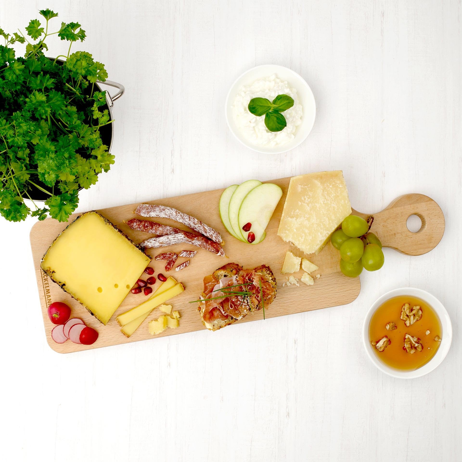 Fackelmann cheese Board With Handle