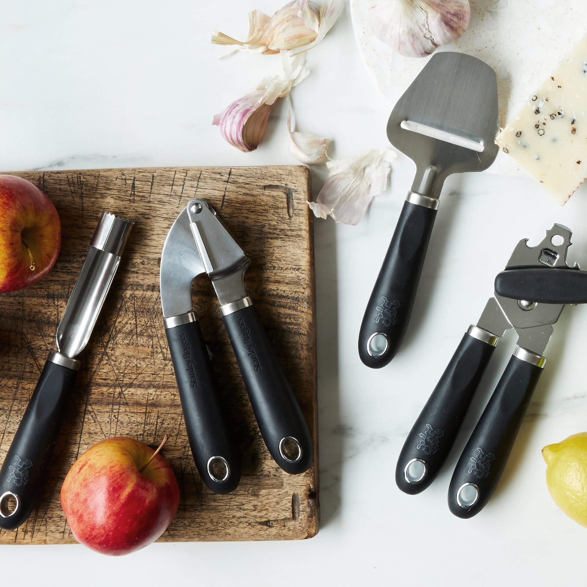 Stanley Rogers Garlic Press, Stainless Steel, Plastic Handle, 190 mm (Silver/Black)