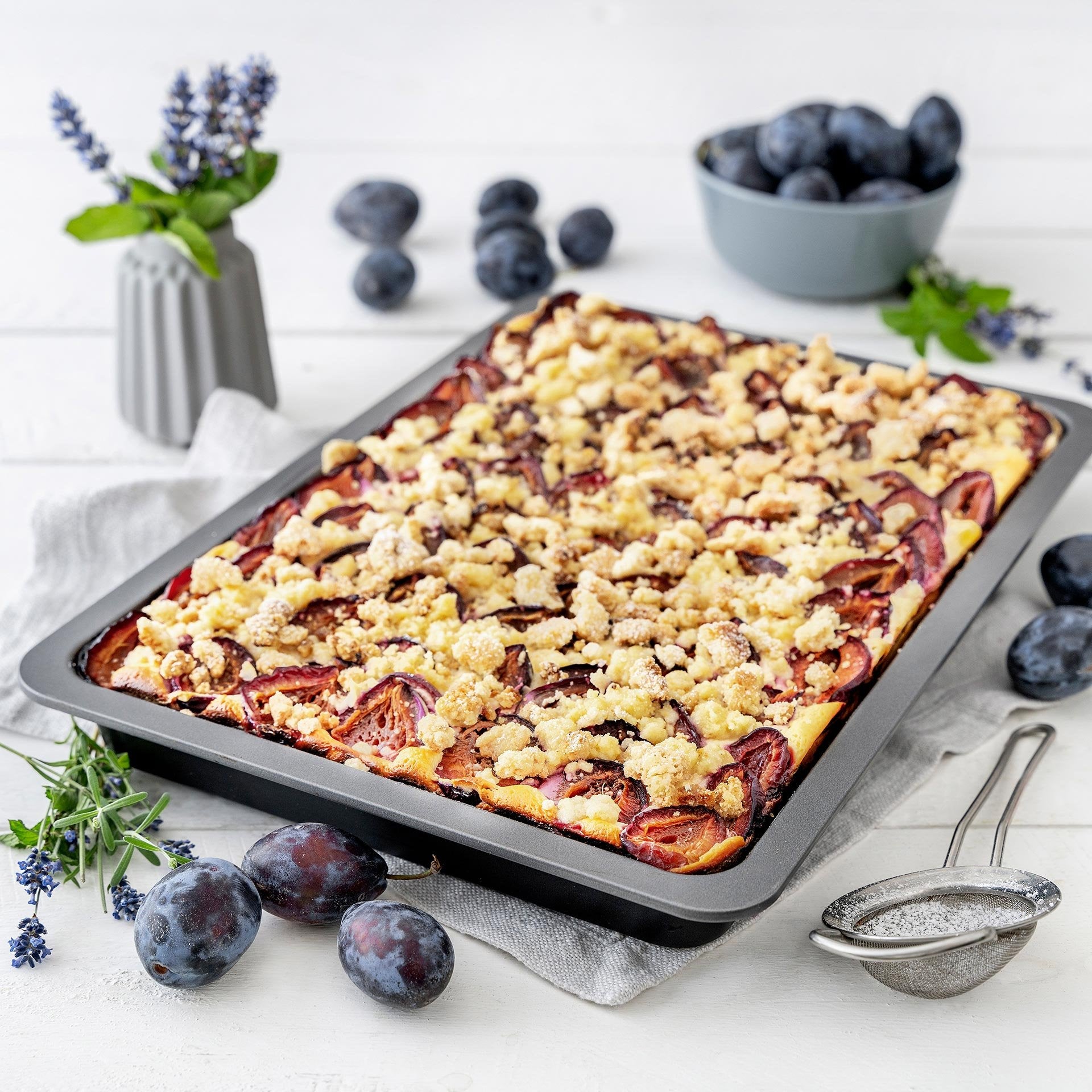 Zenker "Energy" Plum Cake Tray, Silver, 42X29X4 Cm - Whole and All