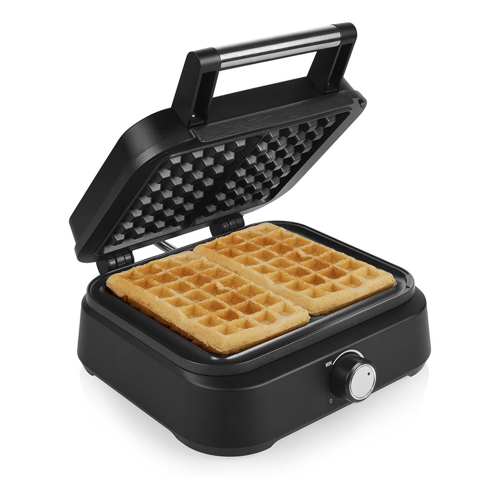 Princess Waffle Maker Non-Stick Coating, Indicator Light, Overheat Protection Black