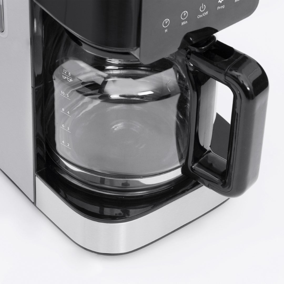 Caso American Coffee Maker, Up to 12 Cups of aromatic coffee , 900W,  17-hole brewing head for optimum moistening of the coffee powder,  Removable filter basket for easy cleaning, Automatic Timer.  Caso Design Product