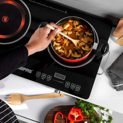 Geepas Double Burner Infrared Cooker, Led Display,9 Temperature Settings