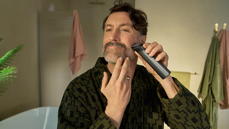 Philips Multi-Use ShaverAll-in-One Trimmer 7000 Series