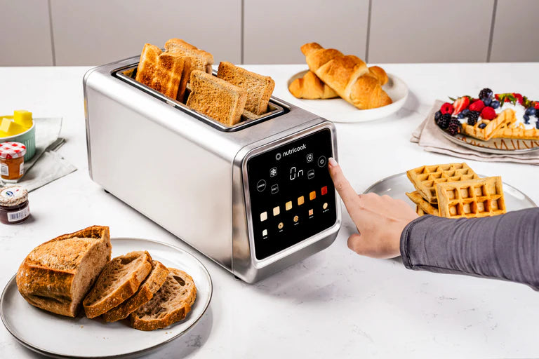 NUTRICOOK NC-TS401 DIGITAL TOASTER 4-SLICE NUTRICOOK NC-TS401 DIGITAL TOASTER 4-SLICE