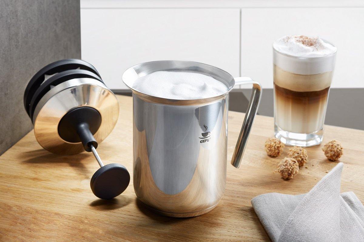 GEFU Milk Frother Riccardo - Whole and All