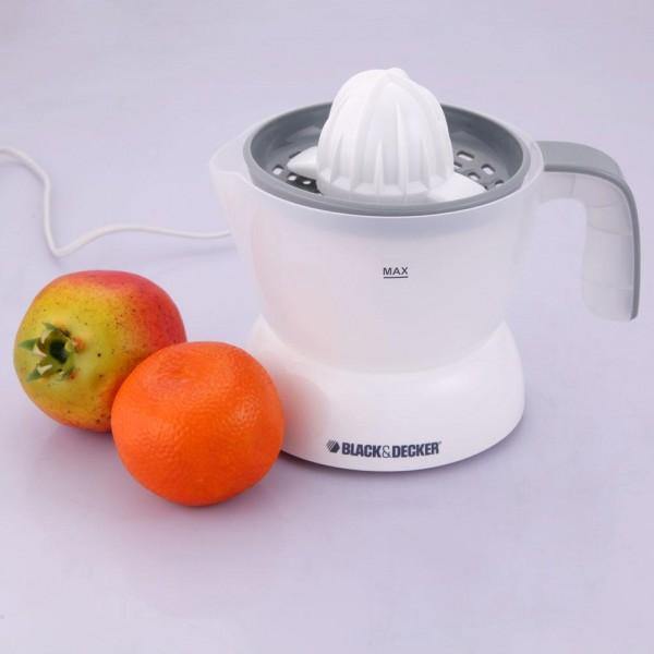 Black+Decker Citrus Juicer - Whole and All