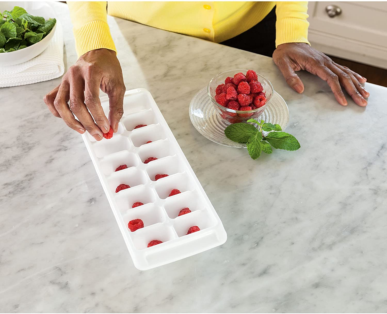 Rubbermaid Classic Ice Cube Tray - Whole and All