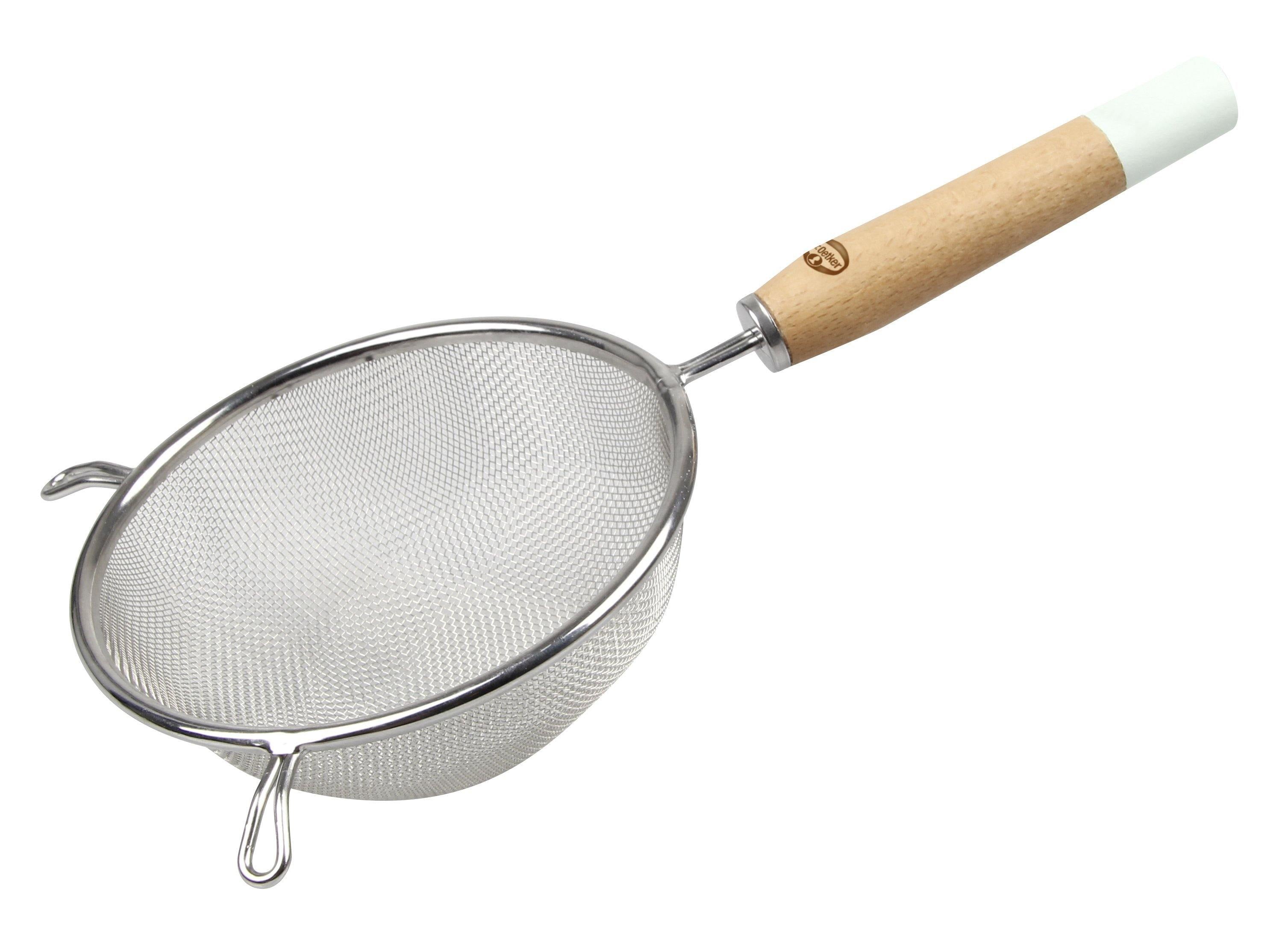 Dr. Oetker "Retro" Sieve With Wooden Handle, Light Green/Brown/Silver, 14X28 Cm - Whole and All