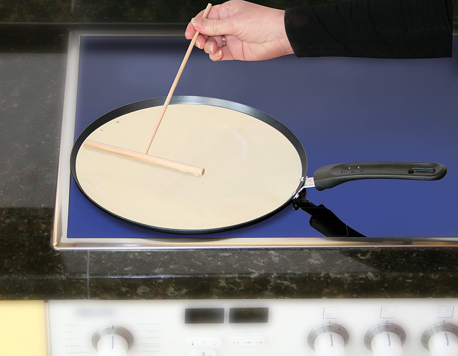 Fackelmann Crepe Pan With Spreader