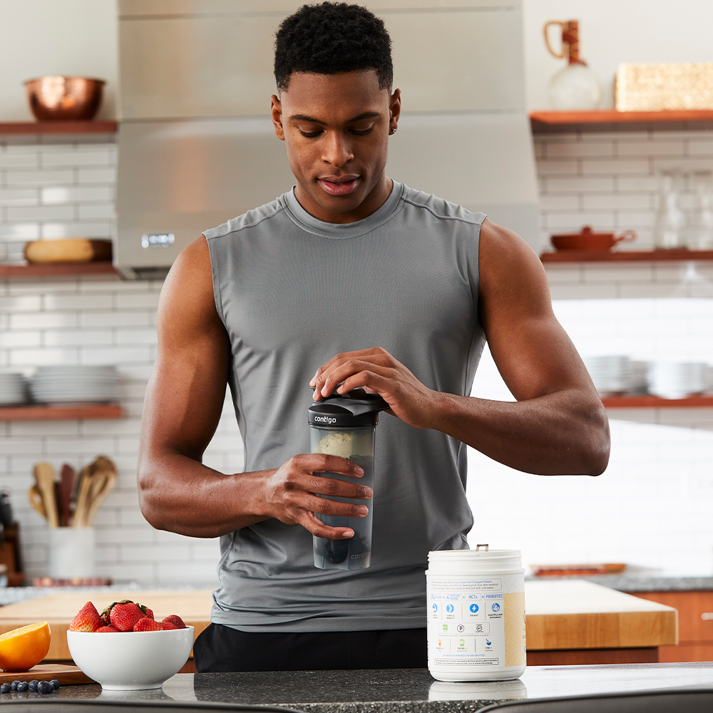 Contigo Shake Go Fit Protien Shaker 820 ml