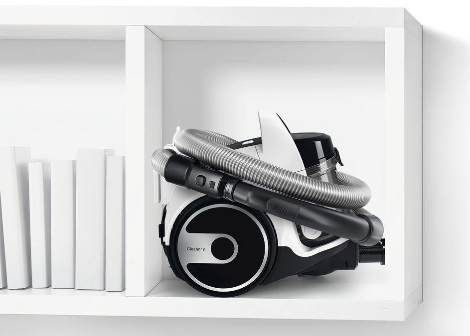 Bosch Serie-2 Bagless Vacuum Cleaner, White - Whole and All