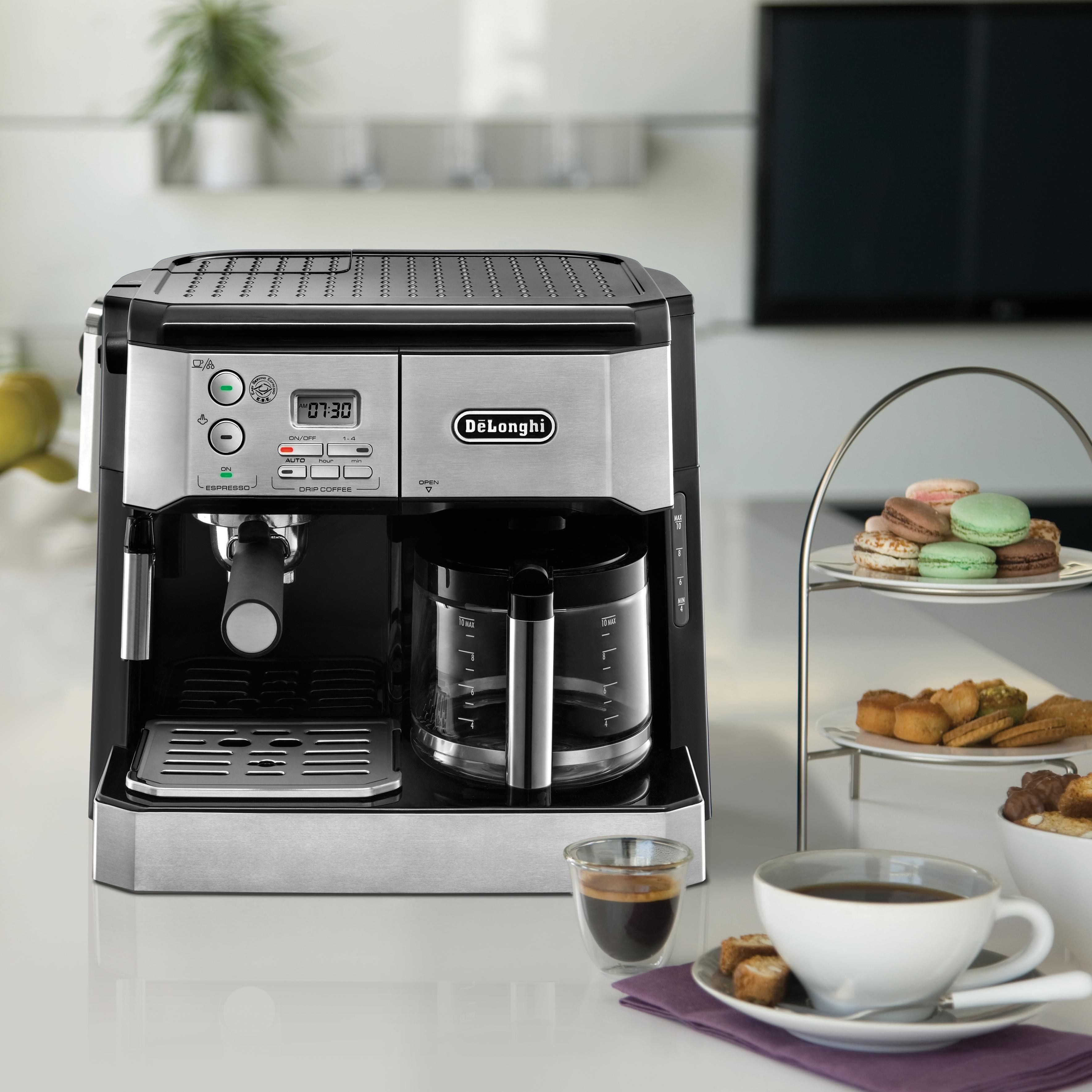 ماكينة قهوة ديلونجي مزدوجة الوظائف ، اسبريسو والقهوة بالتنقيط